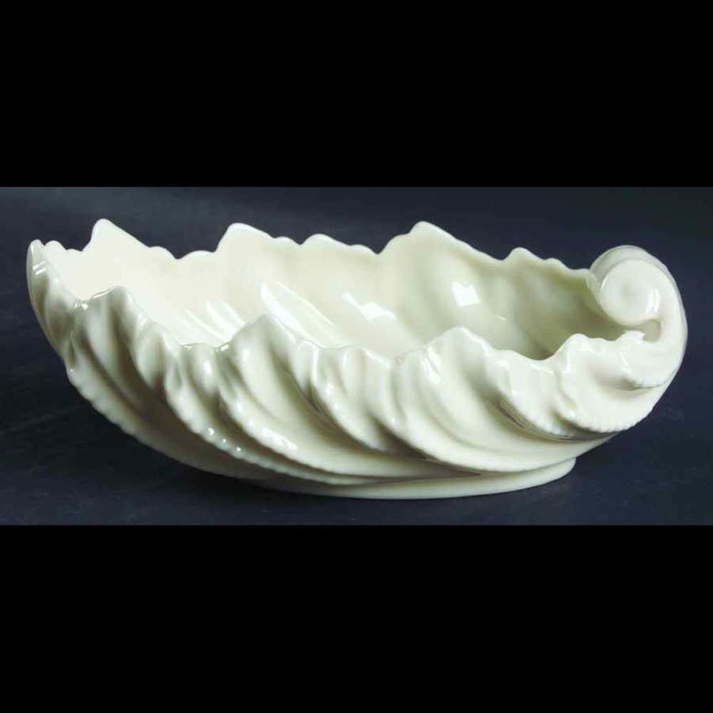 Vintage Lenox Cream-Colored Acanthus Leaf Bowl